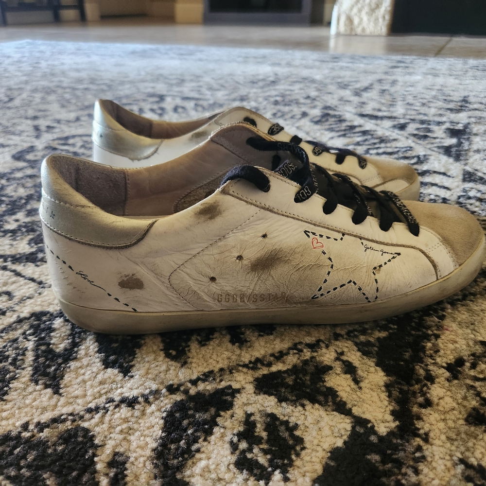 Golden Goose Superstars